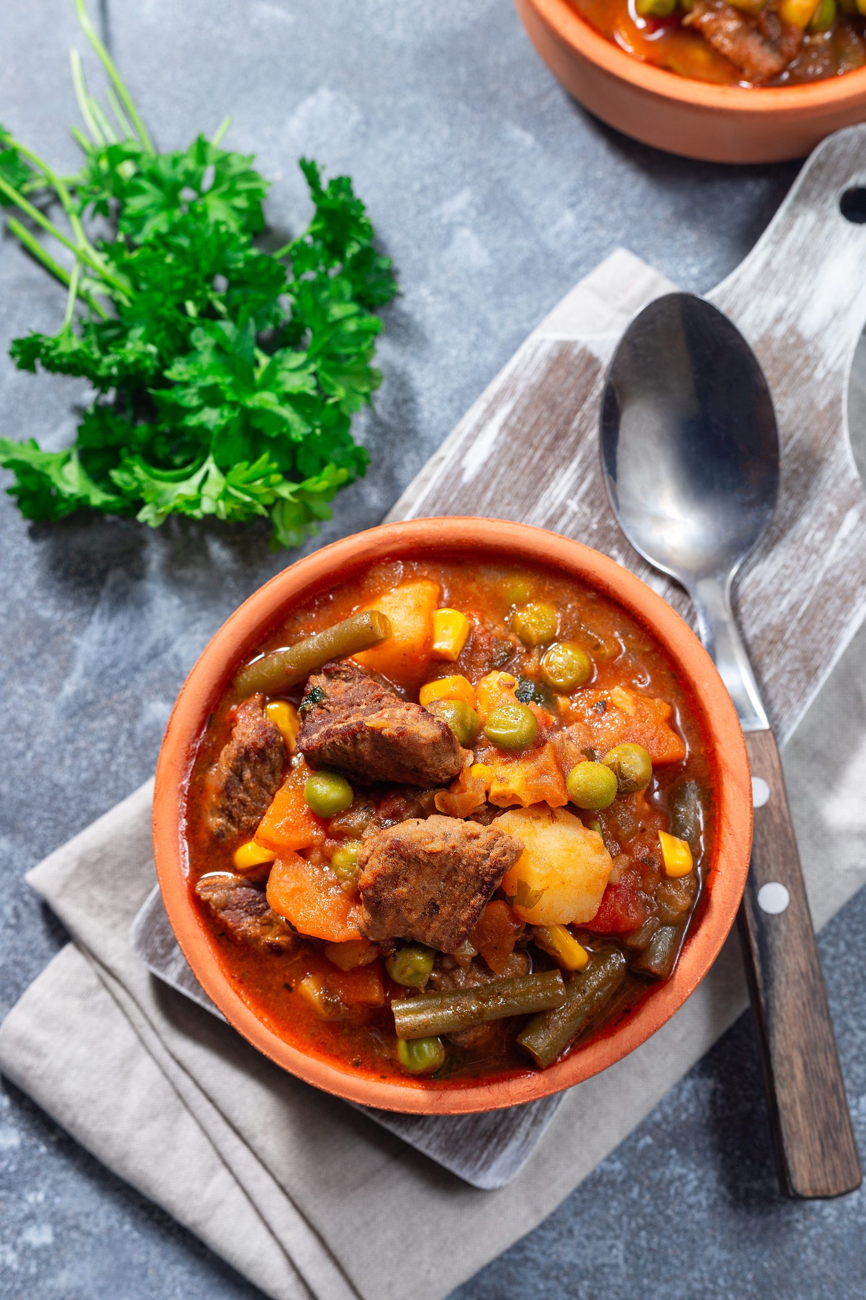 You are currently viewing Slow Cooker Beef & Root Vegetable Stew
