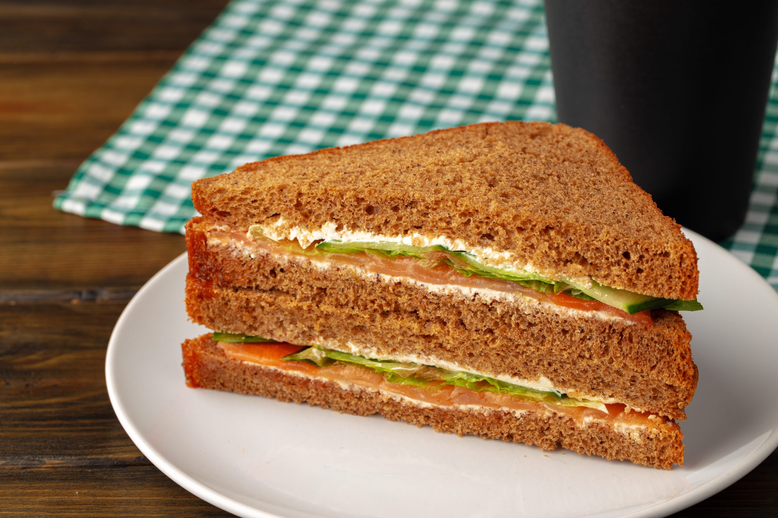 You are currently viewing Smoked Salmon & Cream Cheese Sandwich