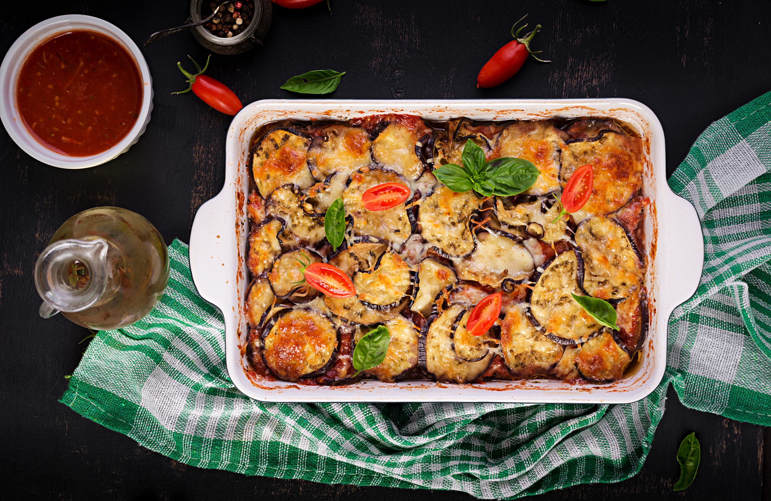 You are currently viewing Balsamic Eggplant & Bocconcini Chicken Bake