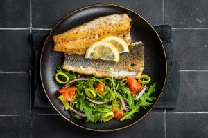 Read more about the article White Fish with Dill, Lemon & Vegetables