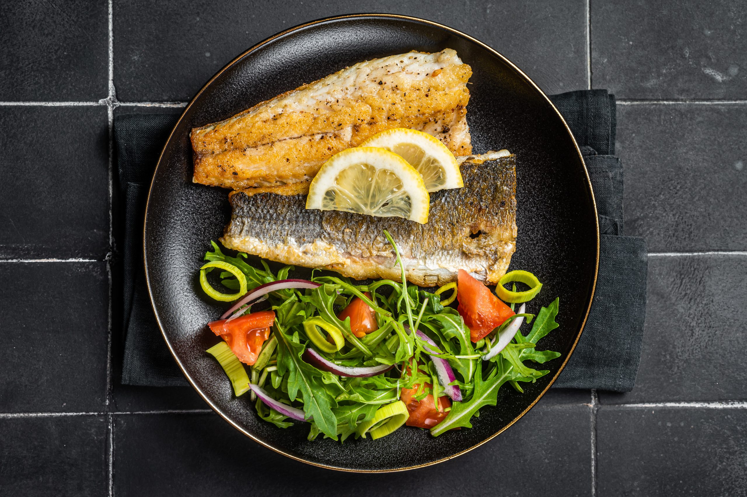 You are currently viewing White Fish with Dill, Lemon & Vegetables